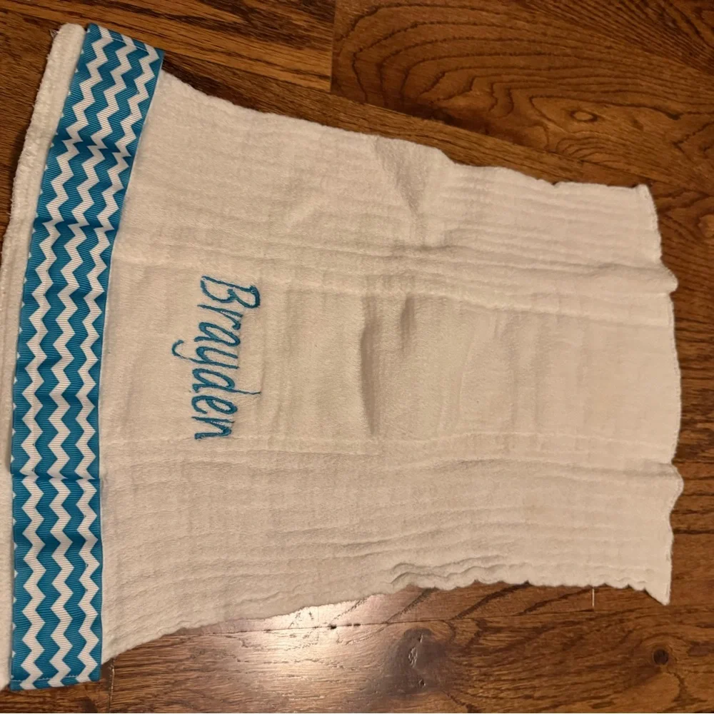 “Brayden” Personalized Burp Cloth with Blue Chevron Trim